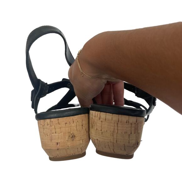 Eileen Fisher Black Patent Leather Strappy Wedges Sz 8 - Picture 5 of 9